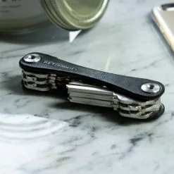KeySmart Leather Compact Key Holder -Everyday-carry Sales KS019BLKLEA KeySmart Black Leather in Use with Keys