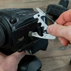 KeySmart AllTul Raptor Keychain Multi-tool -Everyday-carry Sales KS824 SS RPT lifestyle 10