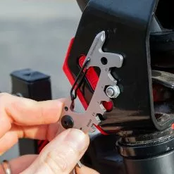 KeySmart AllTul Raptor Keychain Multi-tool -Everyday-carry Sales KS824 SS RPT lifestyle 6